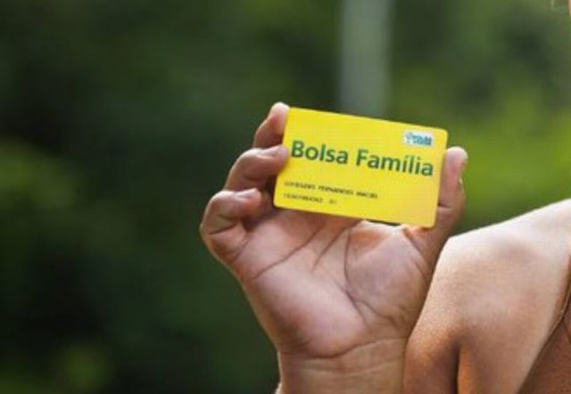 Bolsa Família: governo federal prevê excluir até dezembro mais 1 milhão de benefícios irregulares
