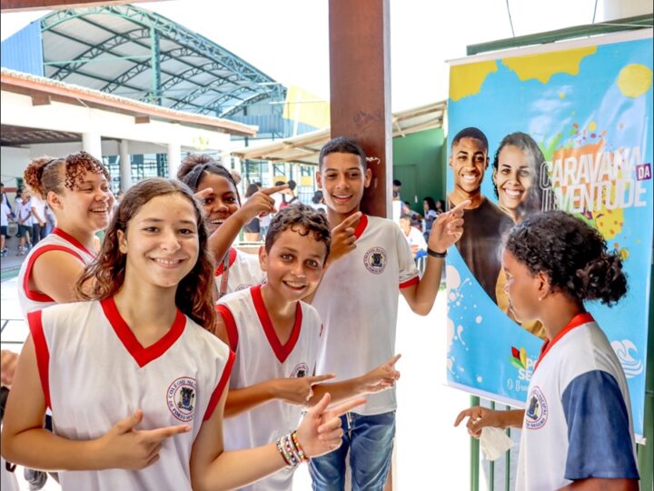 Caravana da Juventude leva esportes, lazer e serviços aos estudantes de Porto Seguro
