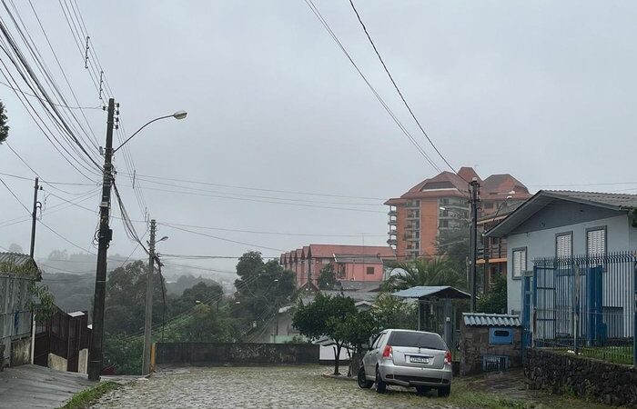 Tremor de terra atinge pelo menos quatro bairros em Caxias do Sul